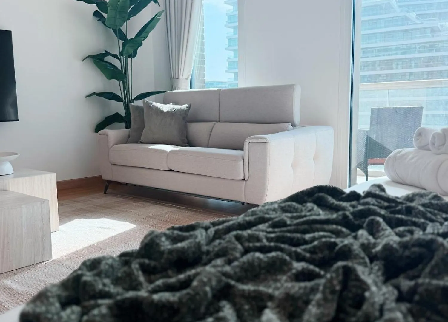 아파트 Studio In Al Bandar Hosted By Voyage 아부다비